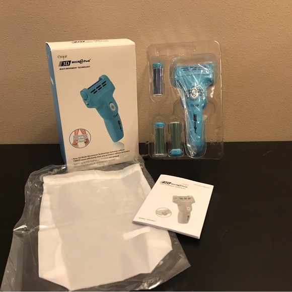 Emjoi 3D Micro-Pedi Foot File in Blue - Picture 2 of 4